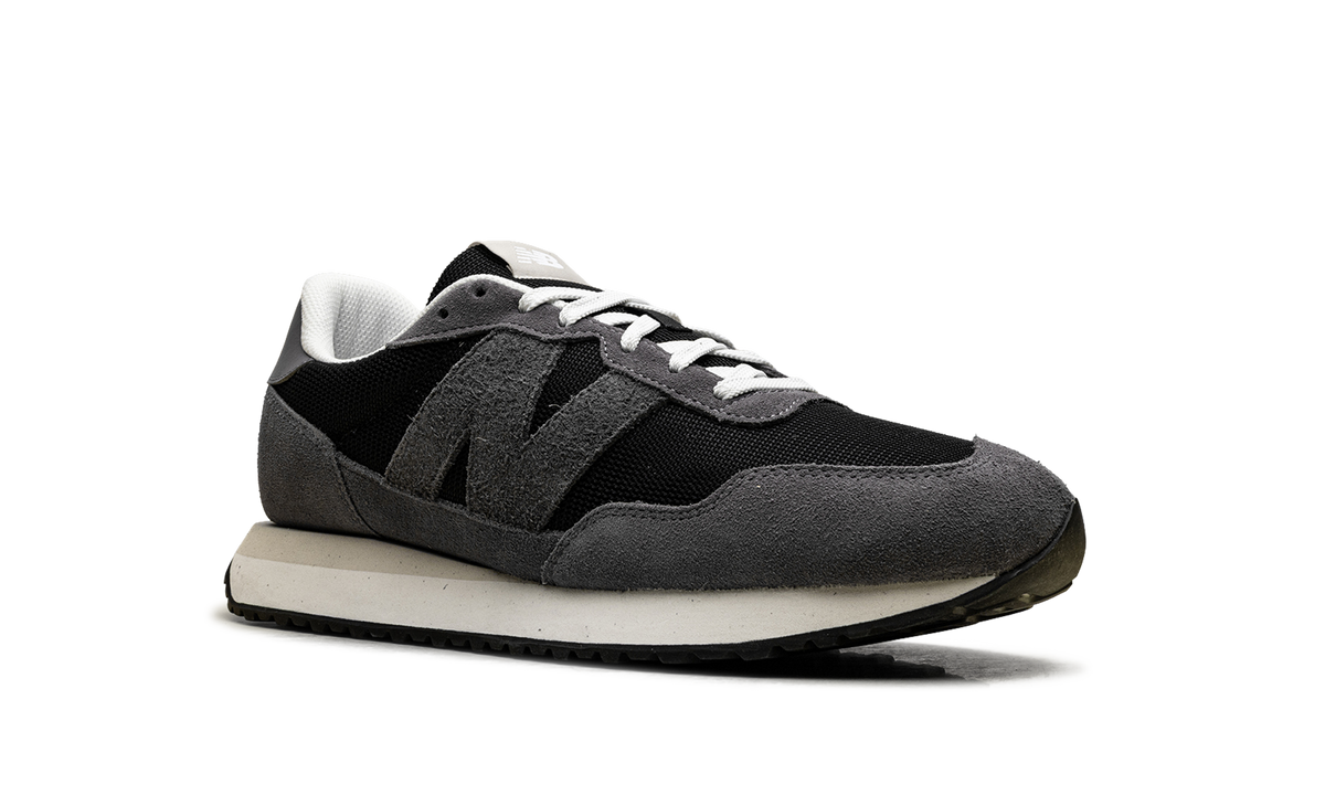 237 "Grey / Black" M23718J