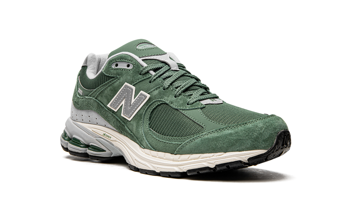 2002R "Jade Green" M2002RHW