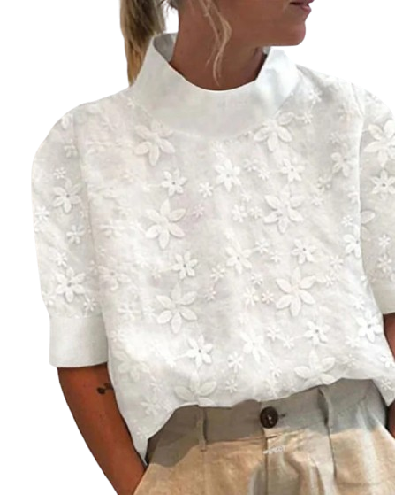 Isabela | Blouse in Lace with High Collar