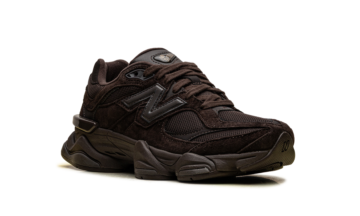 9060 "Chocolate" U9060zwd