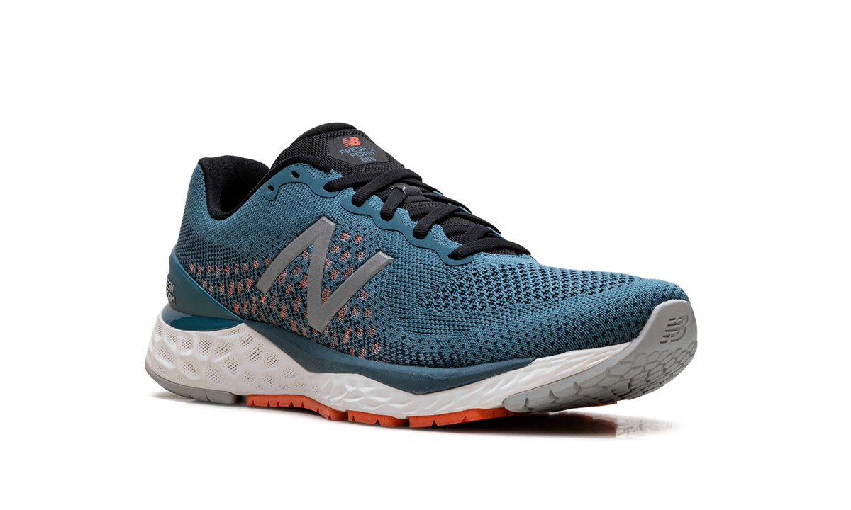 880v10 "FRESH FOAM" M880A10