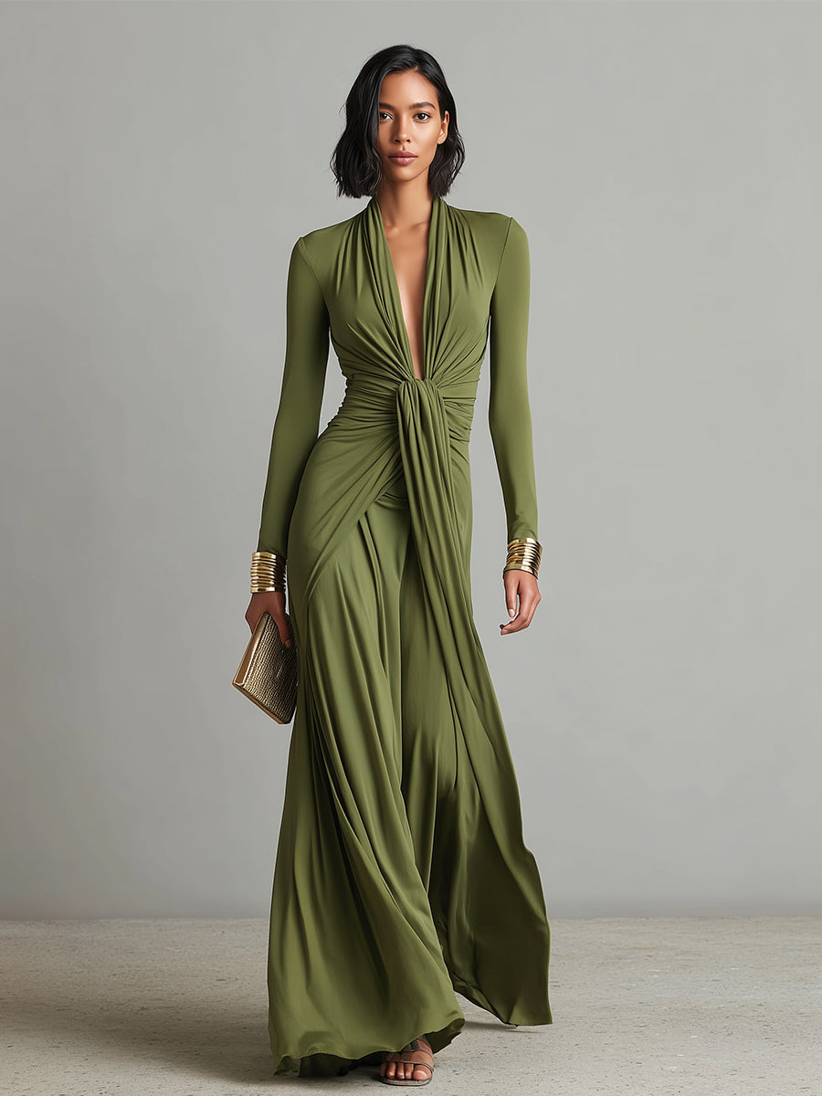 Abito Maxi Glamour Verde Oliva in Seta Elastico con Profondo Scollo a V e Dettagli Arricciati