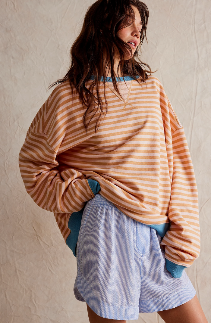 Dora | Maglione Oversize a Righe con Stile
