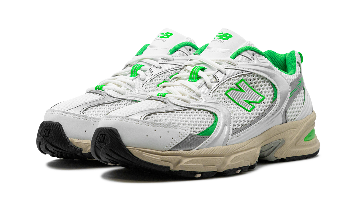 530 "White / Palm Leaf" MR530EC