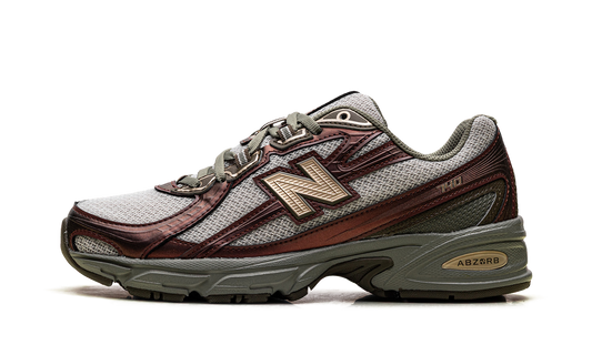 740 "Woodland Dark Olivine" U740AB2