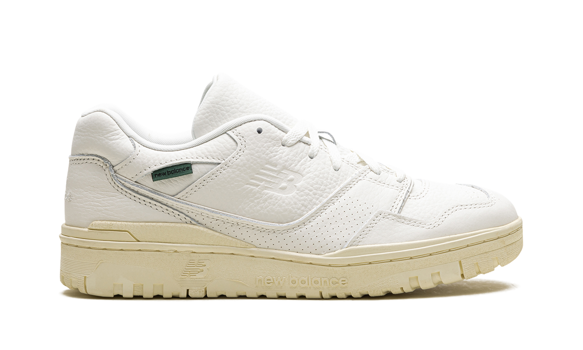 550 "Sea Salt Nightwatch Green" BB550PWT