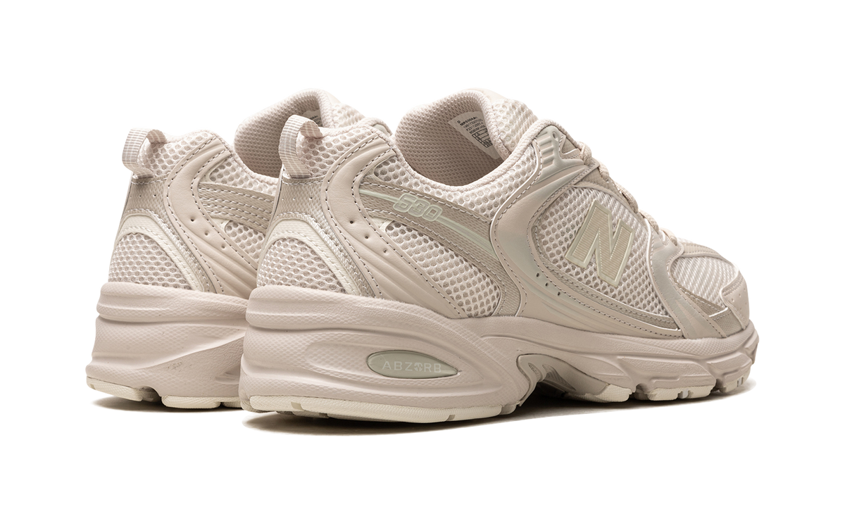 530 "Moonbeam Sea Salt" MR530AA1
