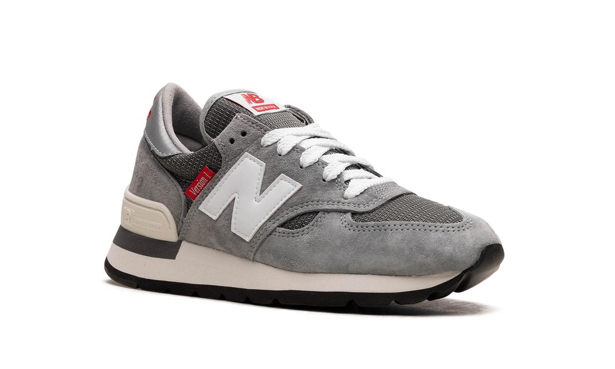 990 "40th Anniversary" M990VS1
