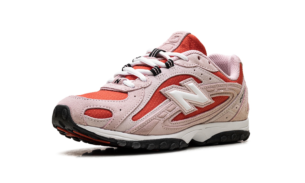 204L "Silver Metallic/Flat Taupe" U204LVSA