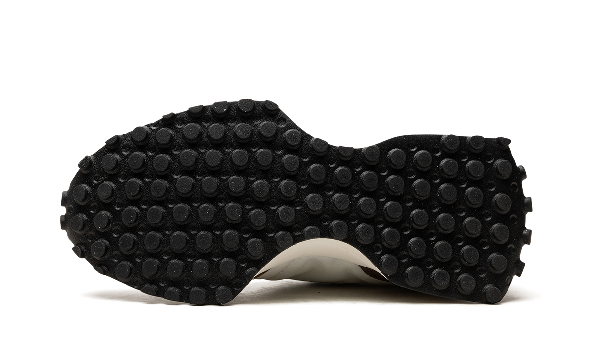 327 "Dark Earth Mushroom" U327LG