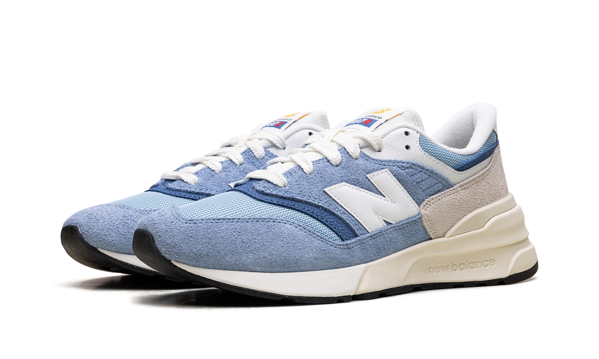 997R "Chrome Blue" U997RMA