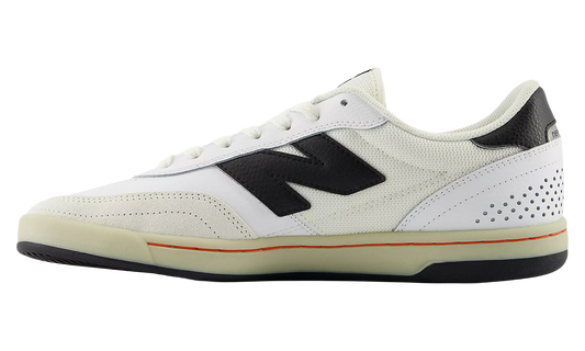 Numeric 440 V2 "White Black" NM440NO2