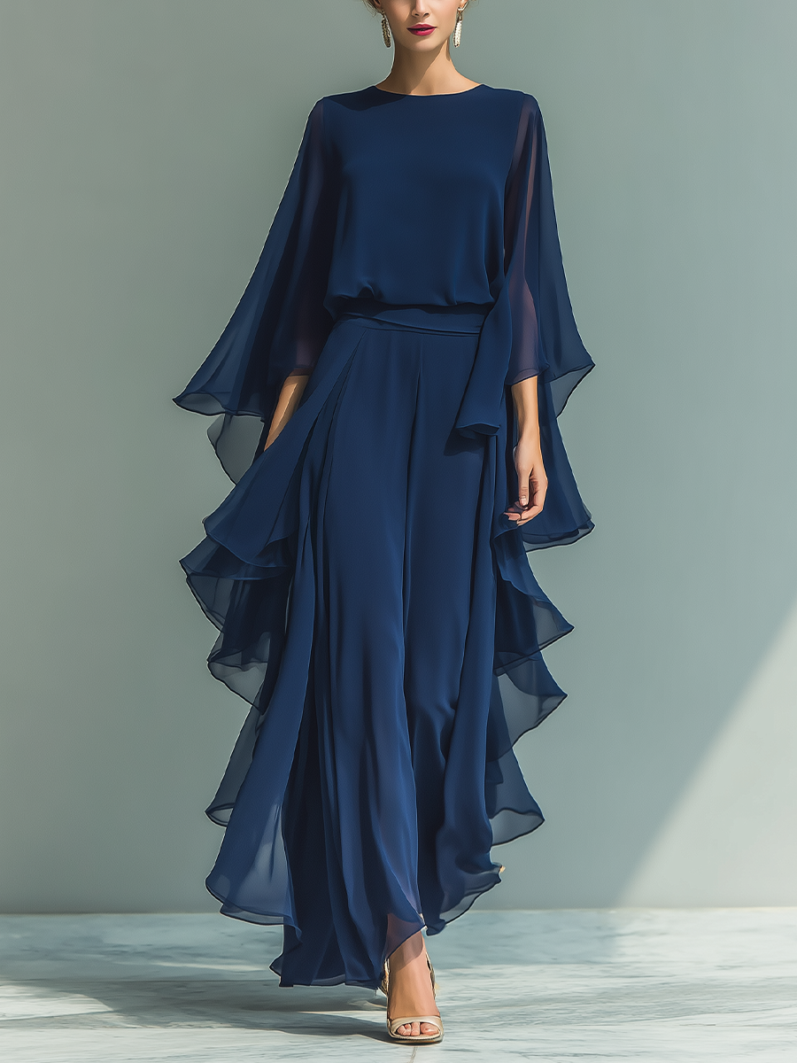 Set Top in Chiffon Blu Navy con Maniche Svasate e Pantaloni a Gamba Dritta con Dettagli Arricciati