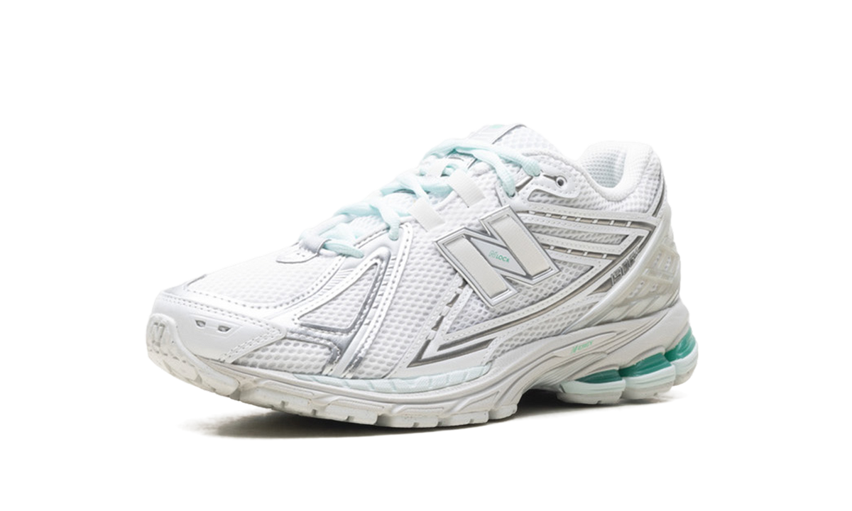 1906R "White / Deep End" U19061HV