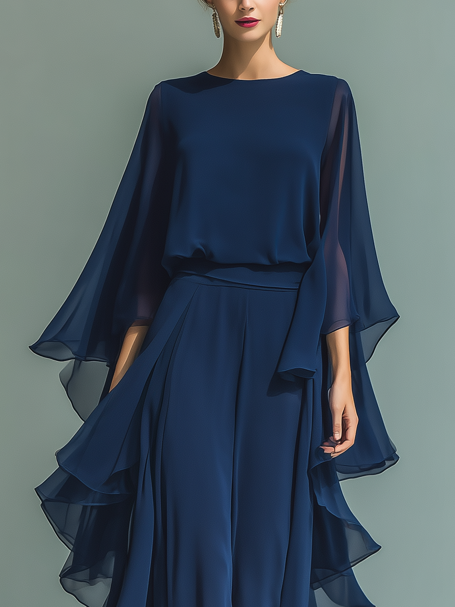 Set di Top in Chiffon Blu Navy con Maniche Svasate e Pantaloni a Gamba Dritta con Dettagli Ruchés