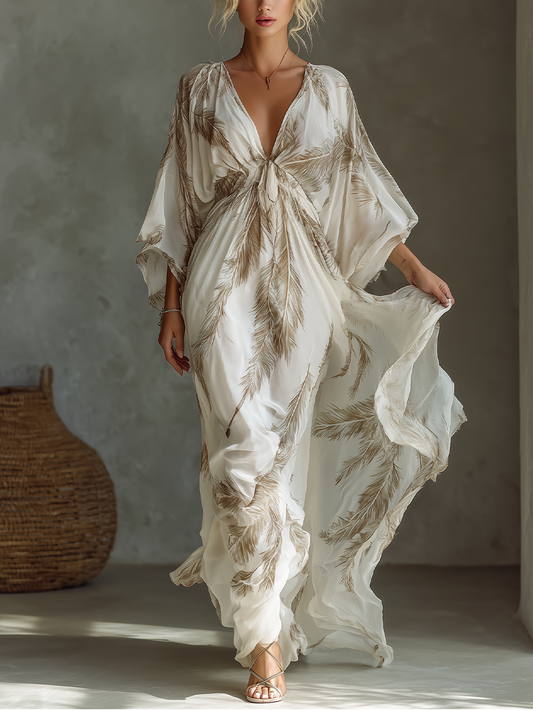Abito Maxi in Chiffon Avorio e Taupe con Maniche Dolman e Davanti Intrecciato con Stampa Foglia di Palma