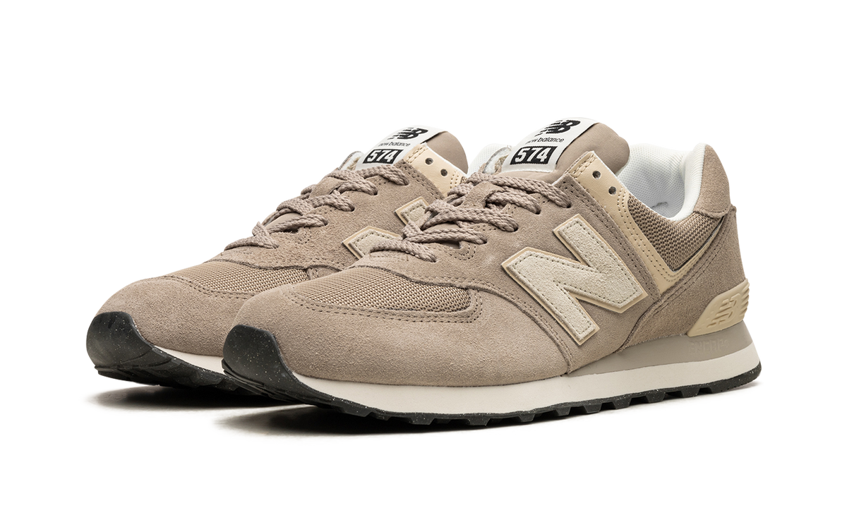 574 "Beige / White" U574WO2
