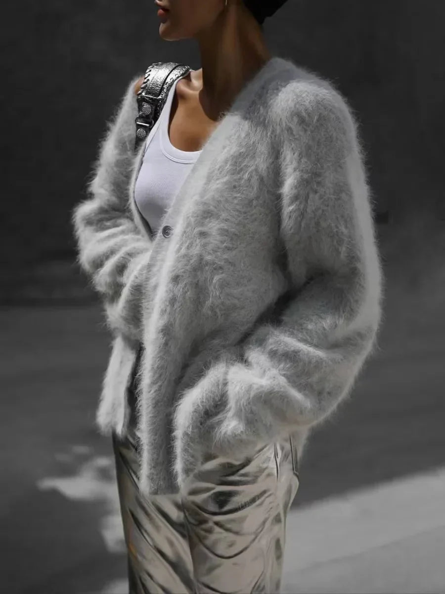 Camila | Classy and Cozy Cashmere Sweater