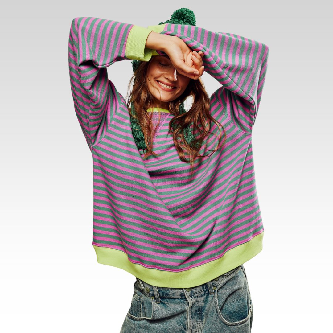 Dora | Maglione Oversize a Righe con Stile
