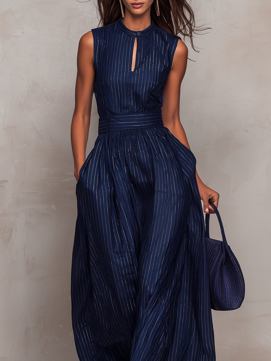 Jumpsuit grande con scollatura a V a righe blu scuro