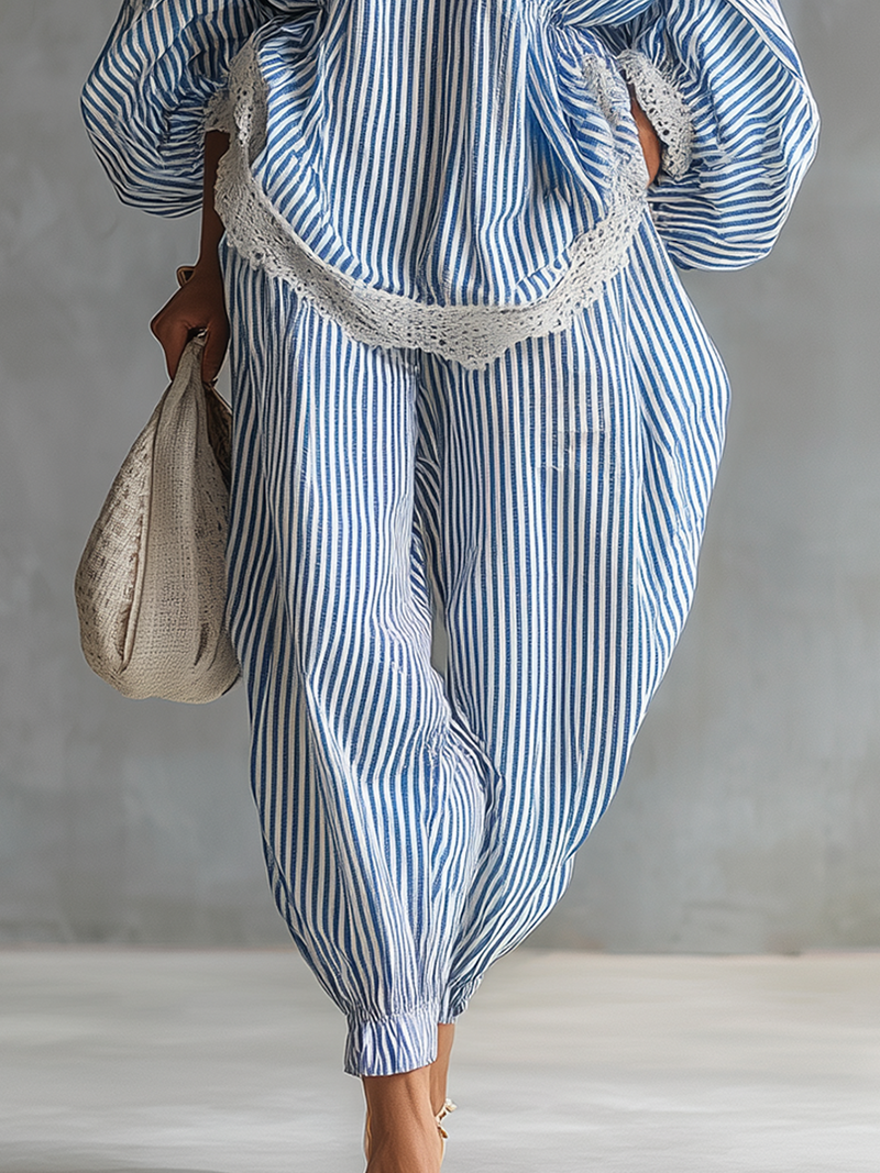 Completo Casual a Righe Blu con Pizzo