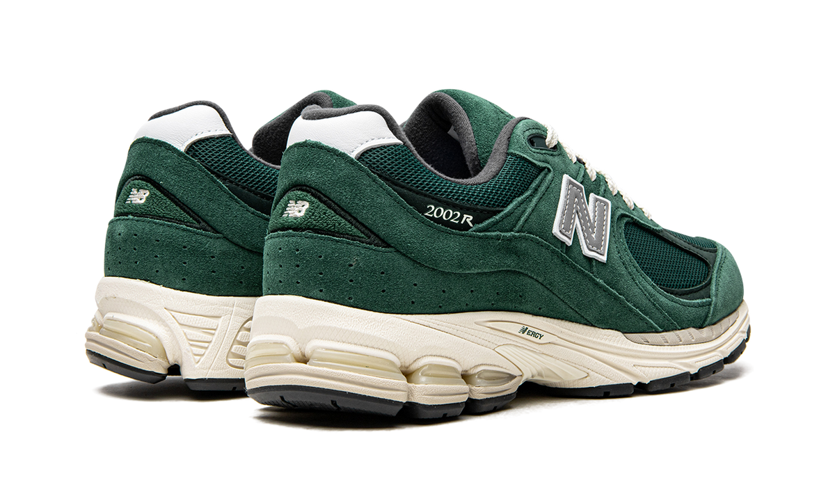 2002R "Nightwatch Green" M2002RHB