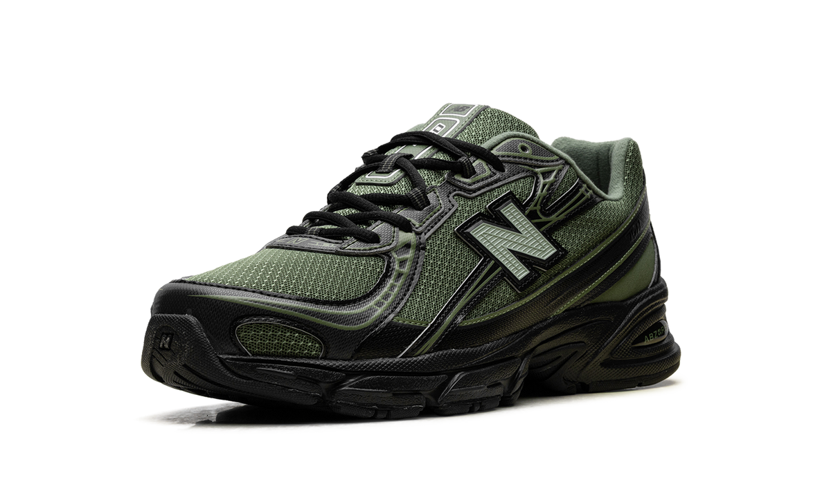 740 "Utility Green Black" U7403DN
