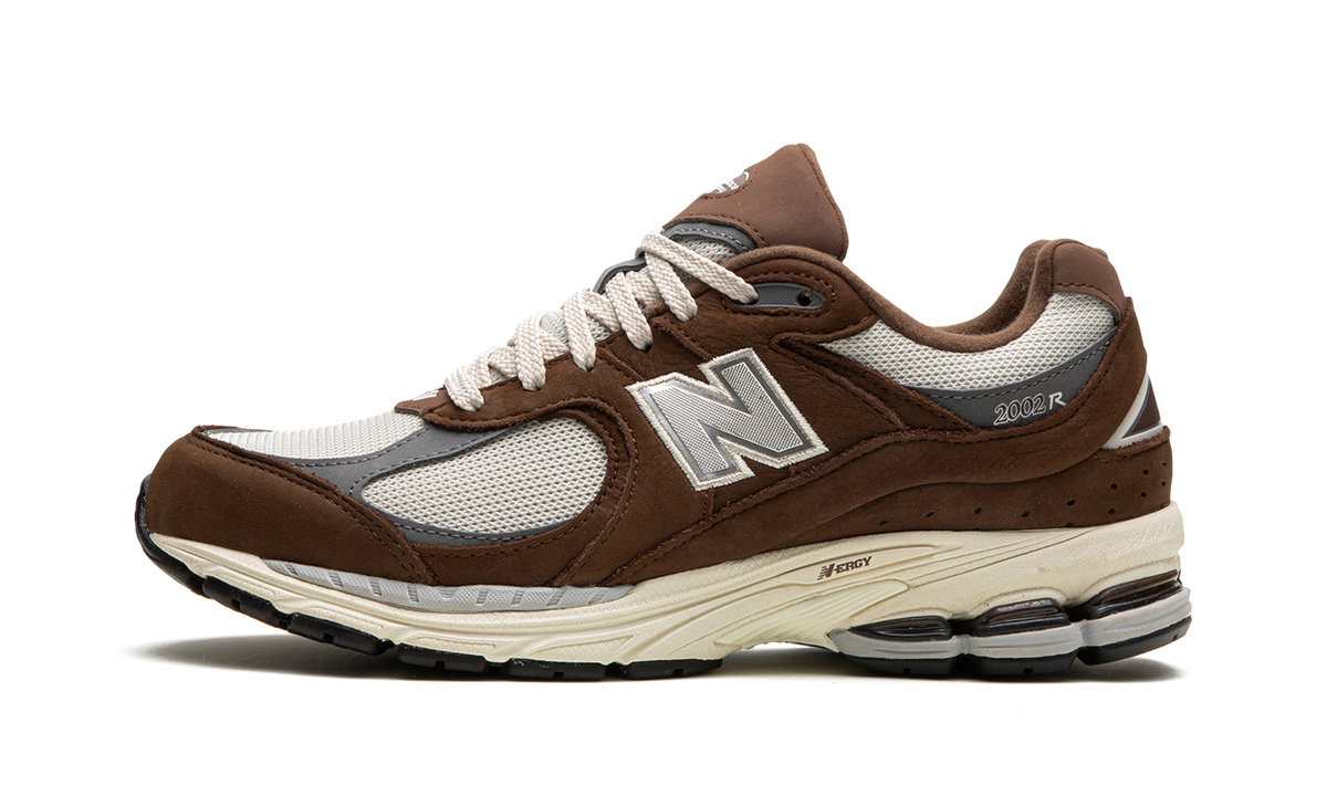 2002R "Brown / Beige" M2002RHS