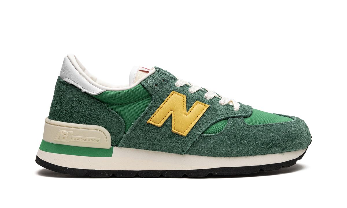 990 V1 "Green/Gold" M990GG1