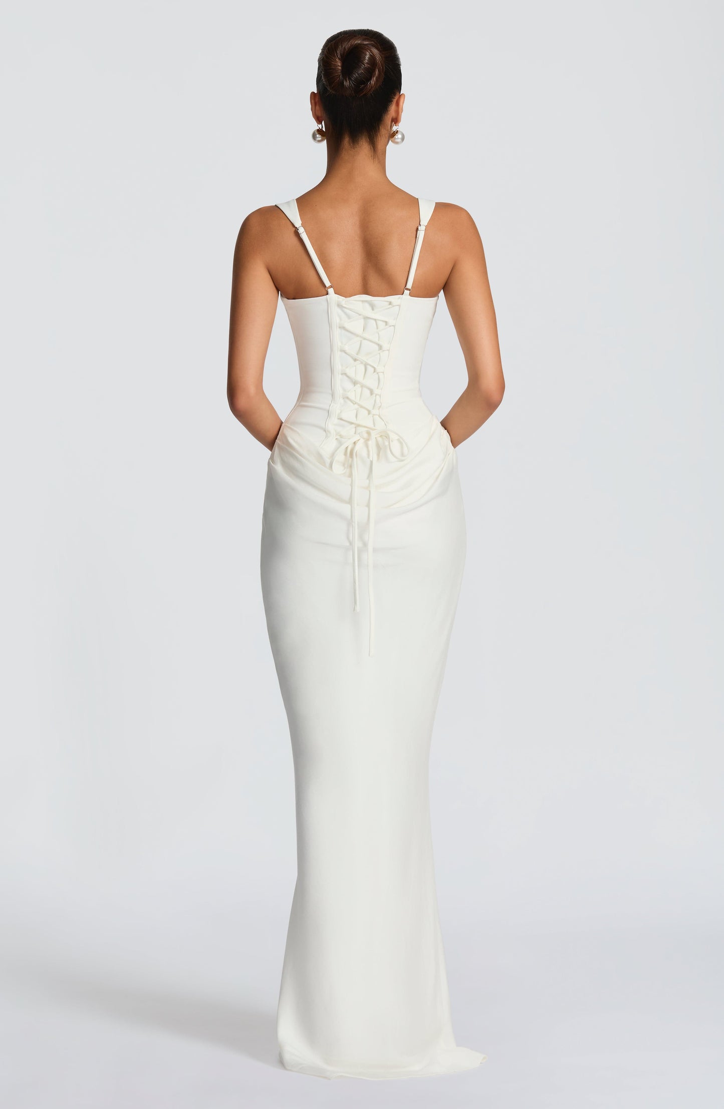 Luna · Abito maxi con scollatura quadrata
