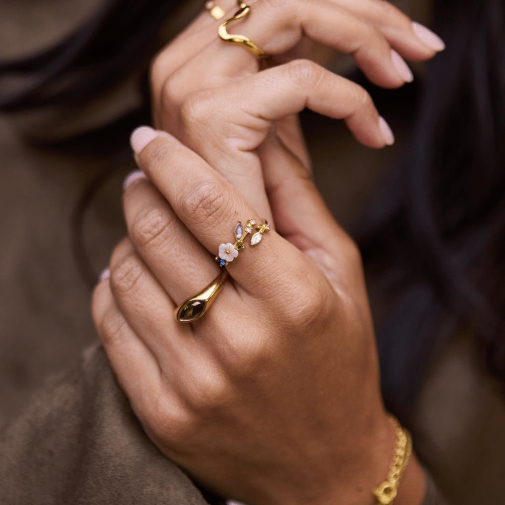 Anello Crystal White Blossom Oro