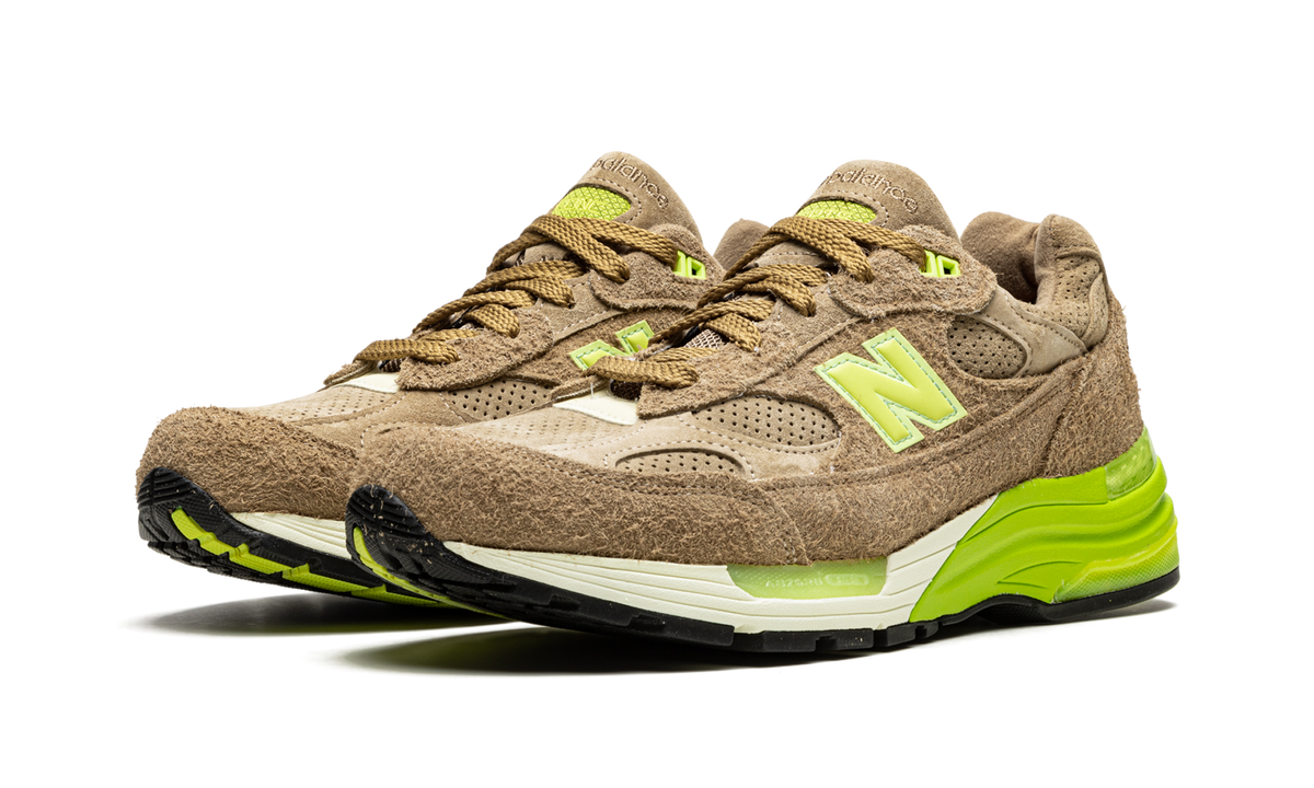 992 "Special Box - Low Hanging Fruit" M992CT Special Box