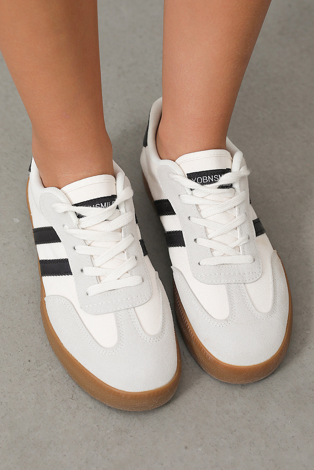 Olina | Scarpe basse con righe nere