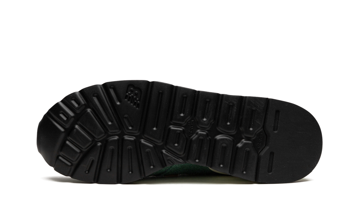 990 V1 "Green/Gold" M990GG1