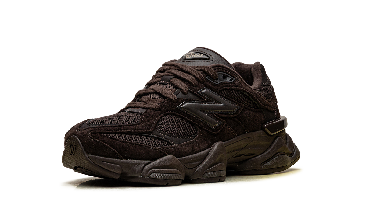 9060 "Chocolate" U9060zwd