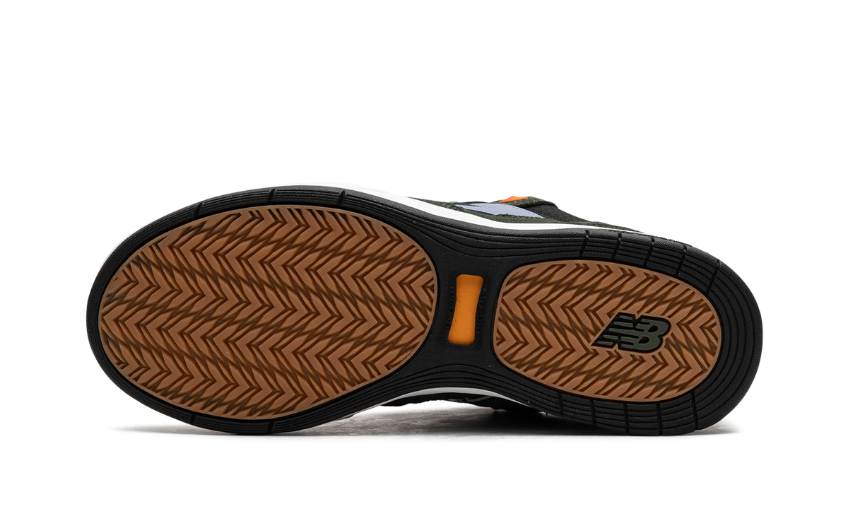 Numeric 808 "Tiago Lemos Forest Green Black" NM808LGC