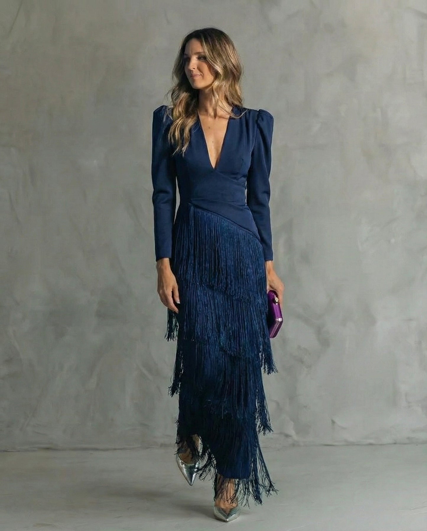 CAMILLA | ABITO MIDI ELEGANTE CON MANICHE A FRANGE