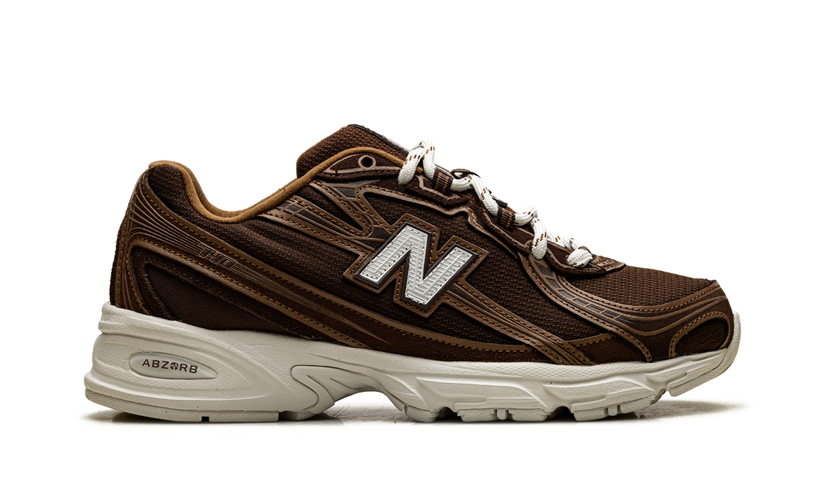 740 "Pumpernickel Brown Off White" U7407IK