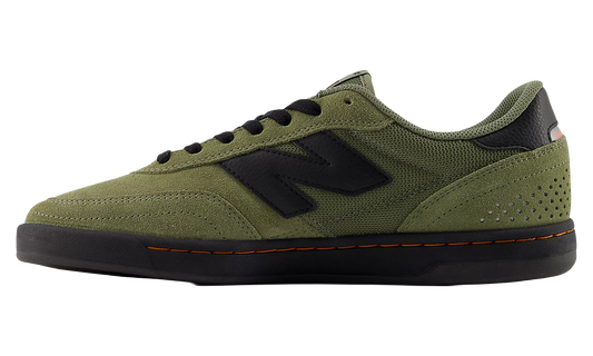 Numeric 440 V2 "Dark Olivine Black" NM440NL2