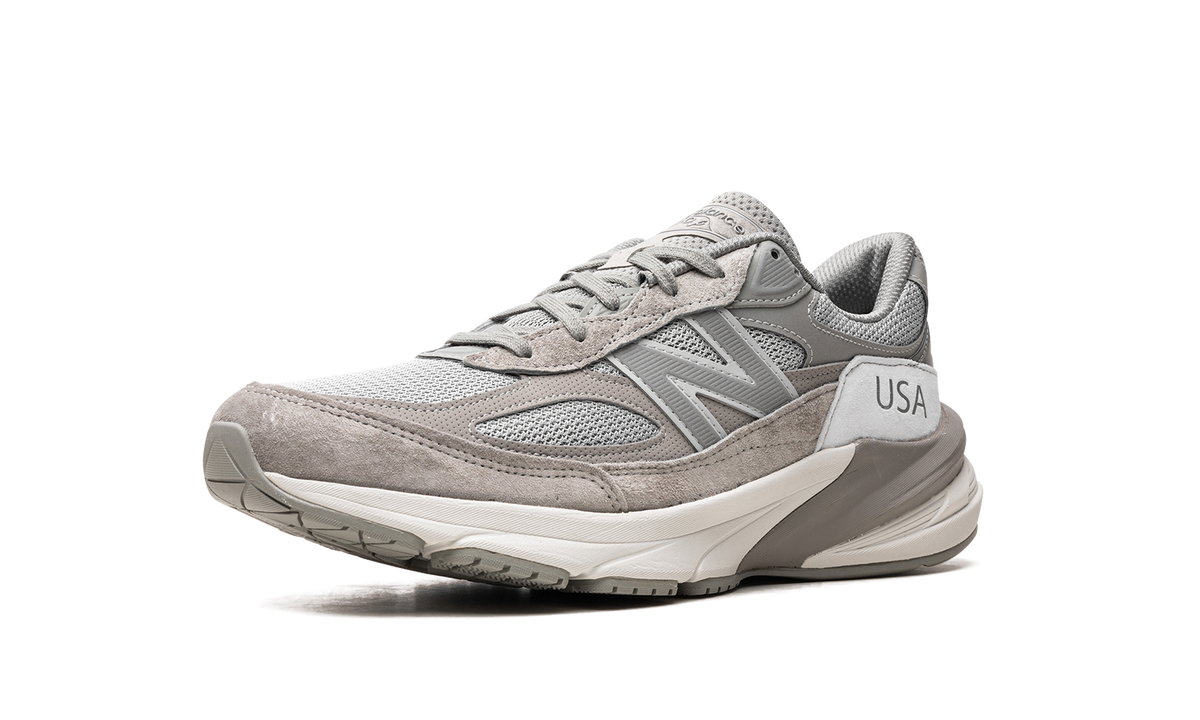 990v6 "WTAPS - Grey" M990WT6