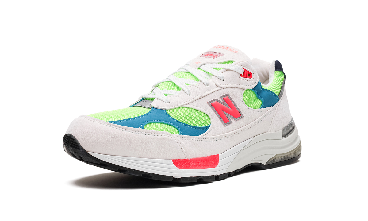 992 "White Neon Cyan" M992DA