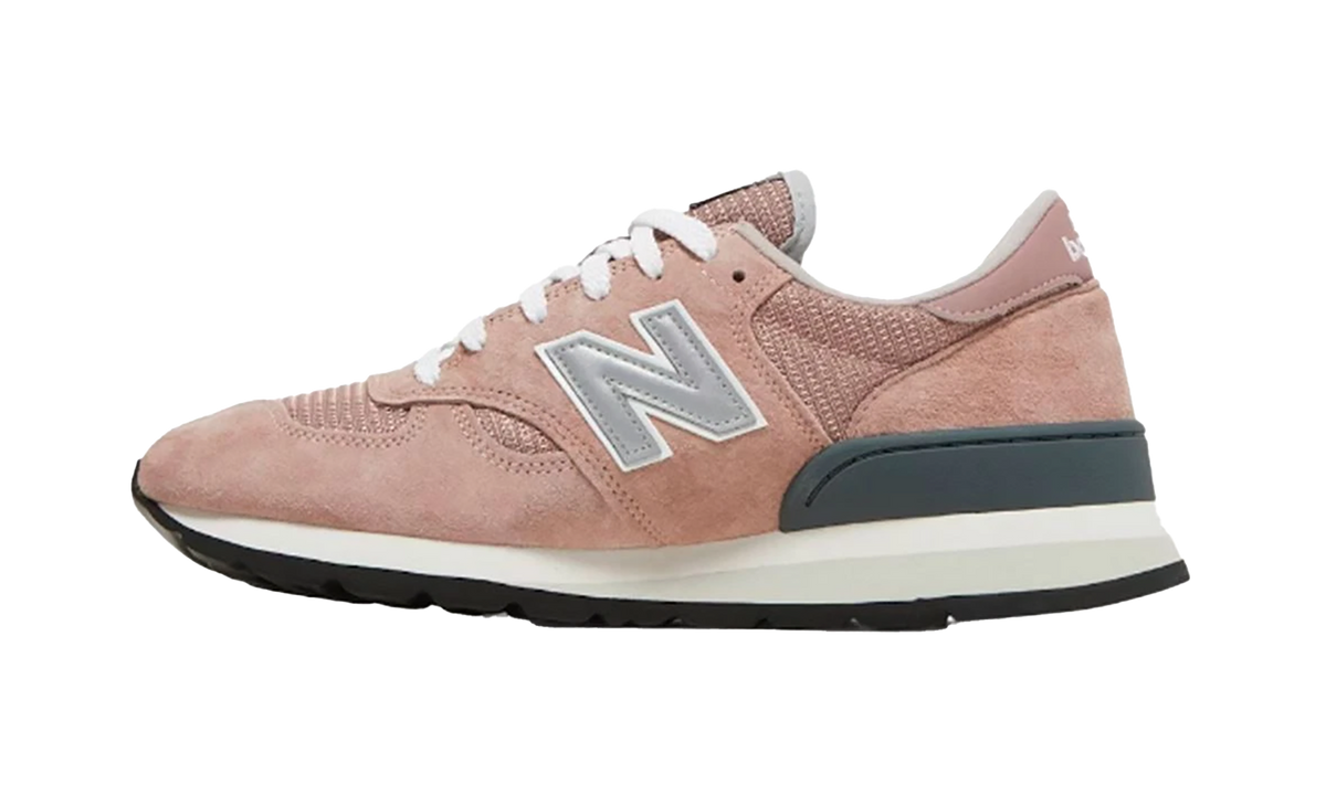 990v1 "Kith - Dusty Rose" M990KT1