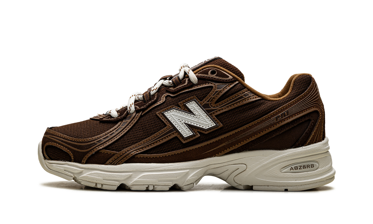 740 "Pumpernickel Brown Off White" U7407IK