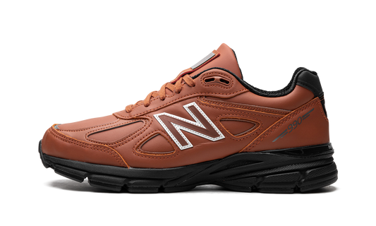 990V4 MADE IN USA "TEDDY SANTIS - MAHOGANY BLACK" U990RB4