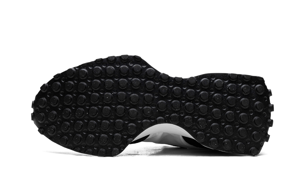 327 "Black Magnet" U327LC
