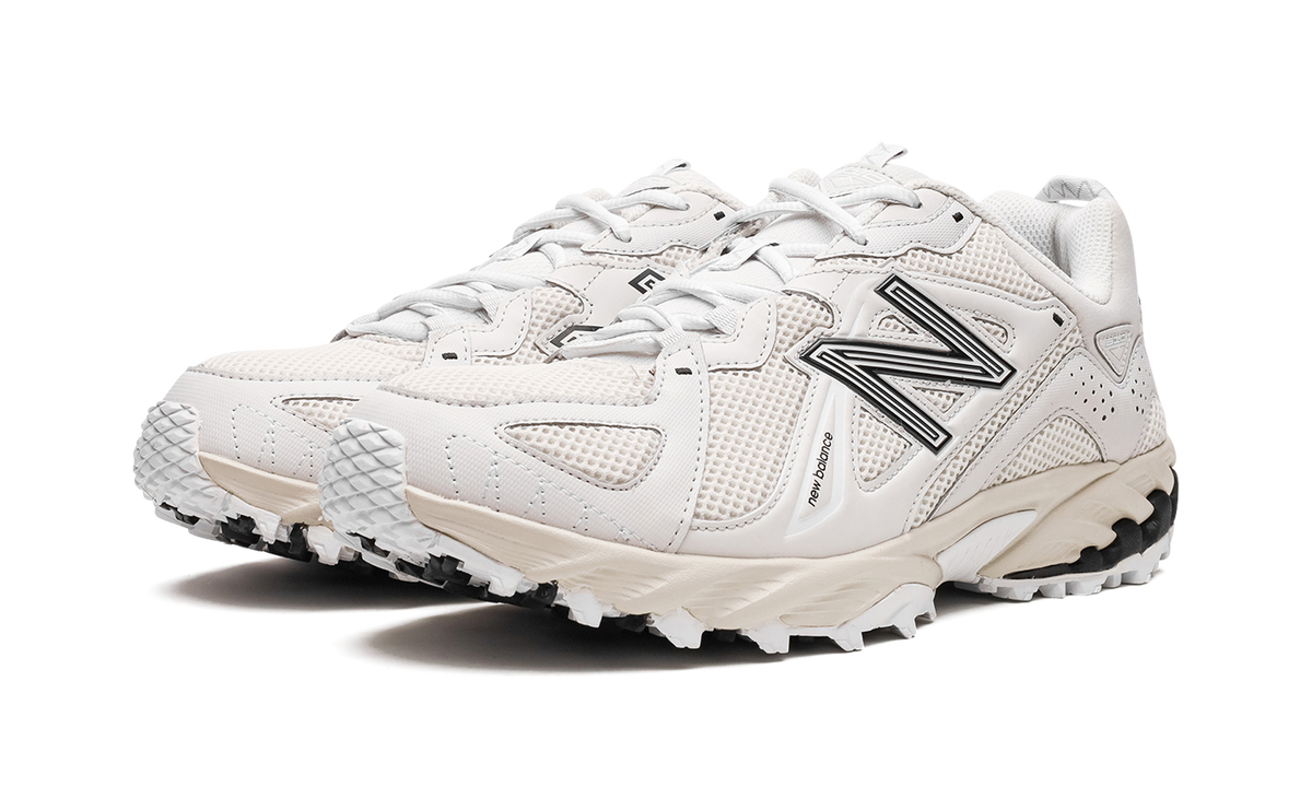 610 "Nimbus Cloud White" ML610TBA