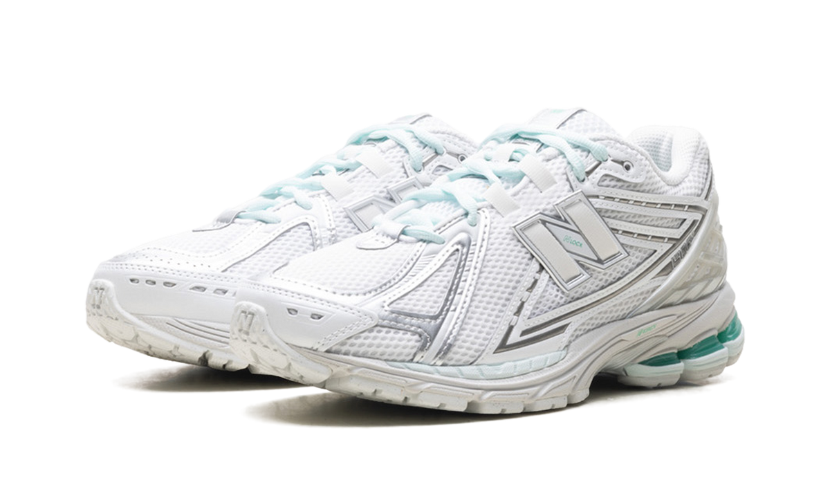 1906R "White / Deep End" U19061HV