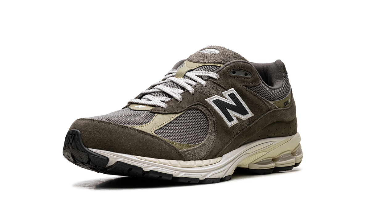 2002R "Zalando Exclusive Olive" M2002RZD