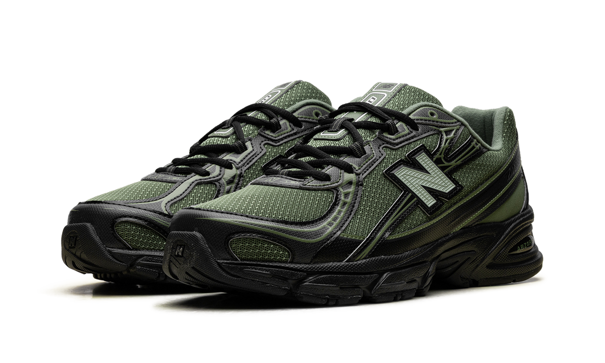 740 "Utility Green Black" U7403DN