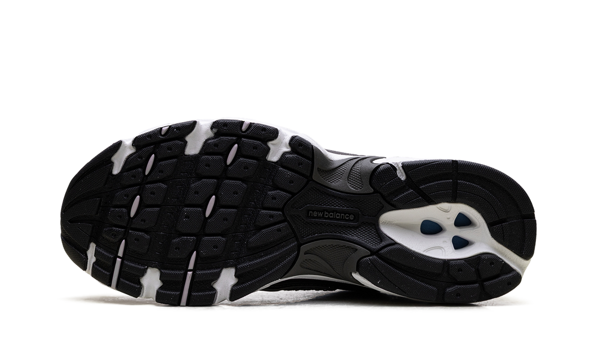 530 "Black Metallic" U5303R9